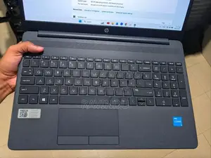 HP 250 G8 (i3 11th Gen / 12GB RAM)