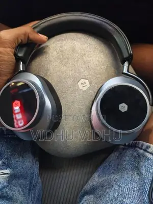 Headphone