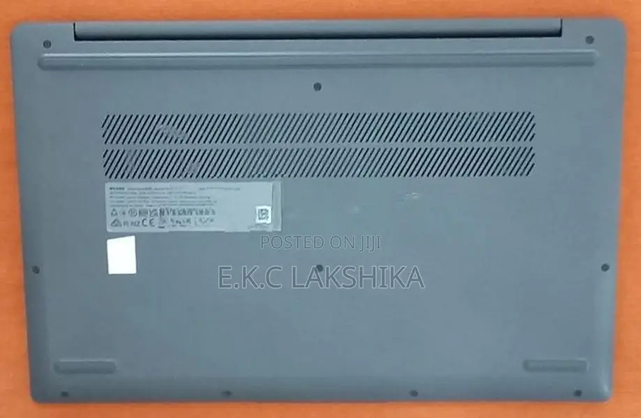 Lenovo Ideapad (IP) Slim 3 15IRU8