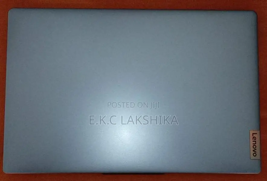 Lenovo Ideapad (IP) Slim 3 15IRU8