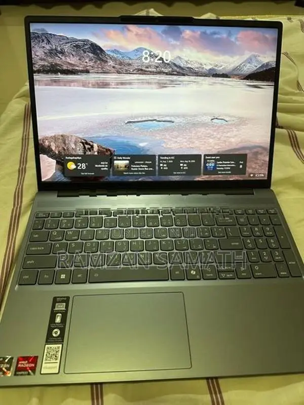 Lenovo IdeaPad Slim 3 – 16GB RAM | 512GB SSD 2GB Graphics