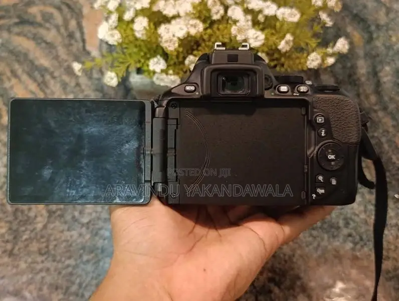 Nikon D5600 Camera (Used) With 2 Lenses Flasher