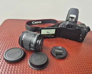 Canon EOS 200D Mark II Camera With 18-55mm IS STM Lens