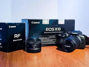 Canon EOS R10 With 18-150mm F3.5-6.3 STM 50mm F1.8