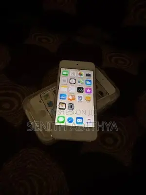I Pod 6th Gen 128GB