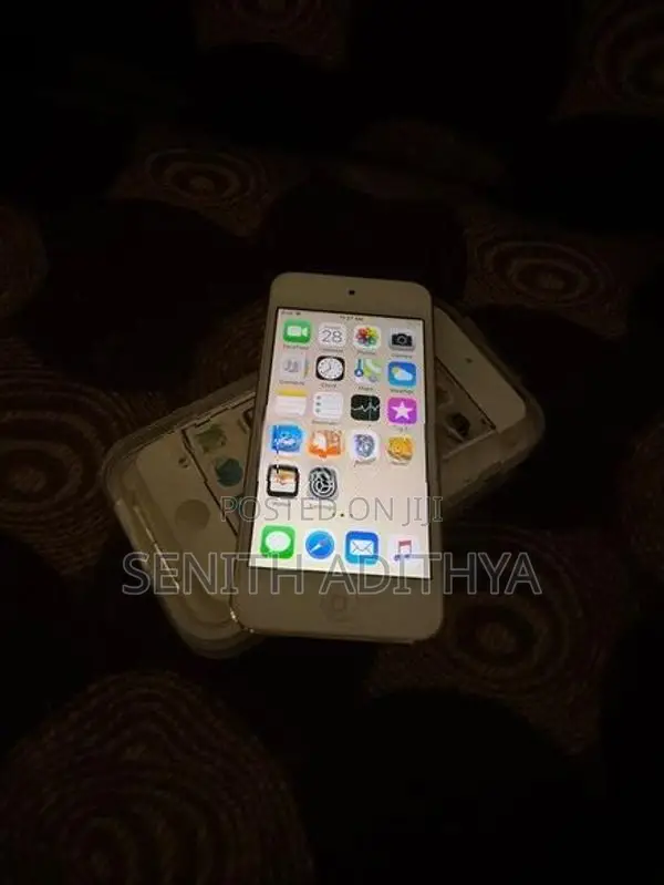 I Pod 6th Gen 128GB