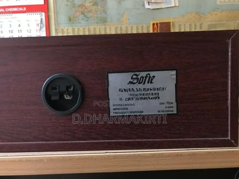 Centre / Surround Speakers