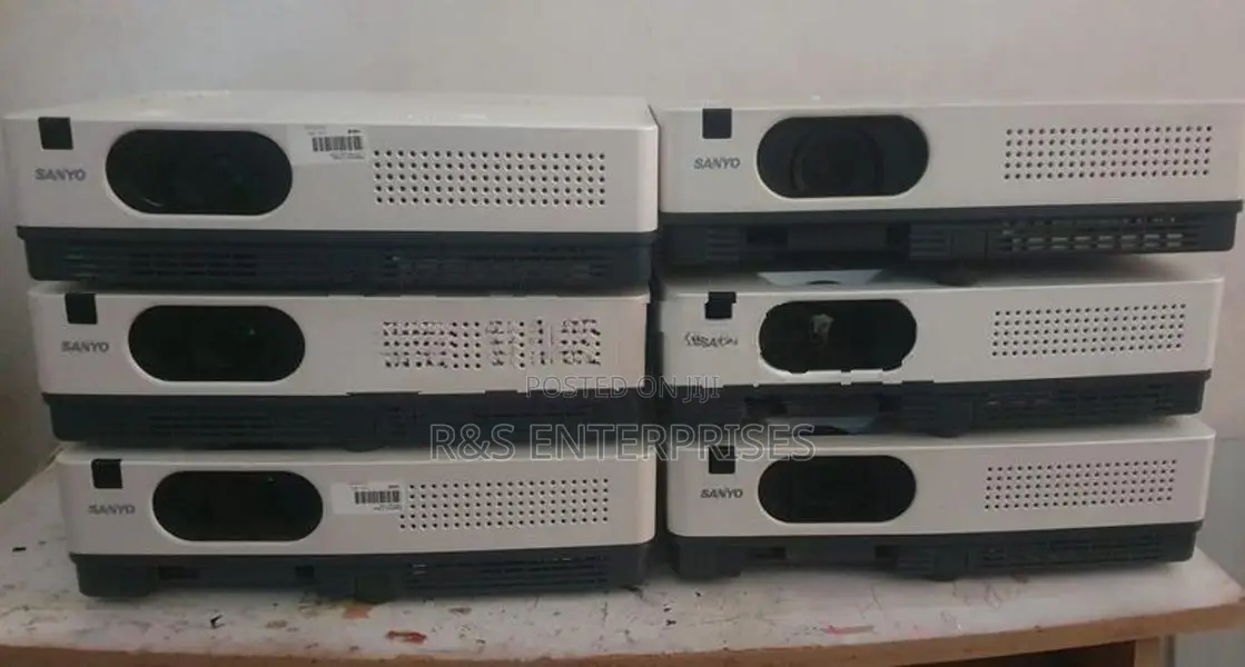 Sanyo Japan Projector