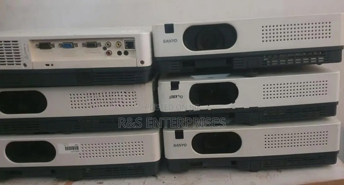 Sanyo Japan Projector