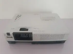 Sanyo Japan Projector