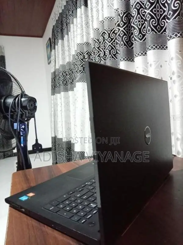 - *Processor*: Intel Core i3 5th Gen Ram: 4GB DDR3 Storage: 500GB