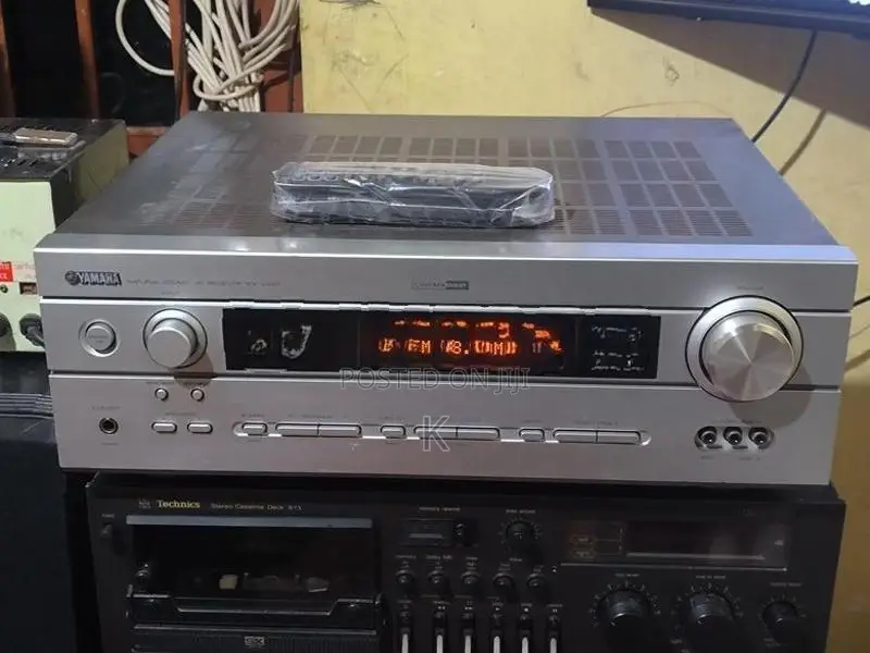 Yamaha 6.1 Surround Amplifier