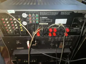 Yamaha 6.1 Surround Amplifier
