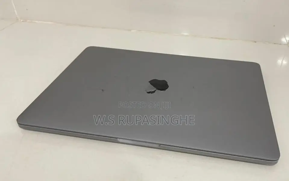 Apple Macbook Pro I7