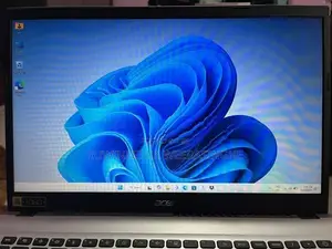 Acer Laptop i7