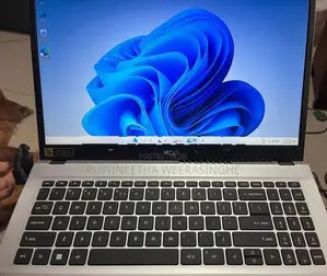 Acer Laptop i7