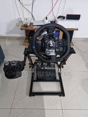 Logitec G923 Steering Wheel