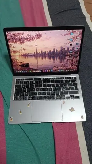 Apple Macbook Air M1 2020 8GB RAM