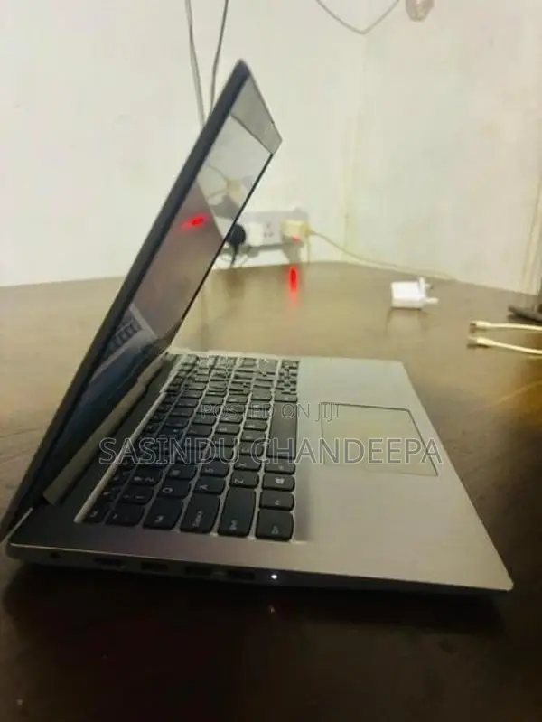Lenovo Ideapad 3