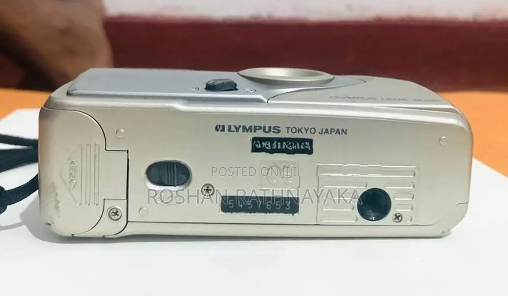 Olympus Trip 505 35mm Film Camera