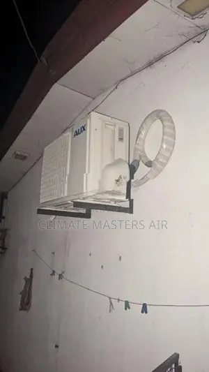 AUX Inverter 12000BTU Air Conditioner