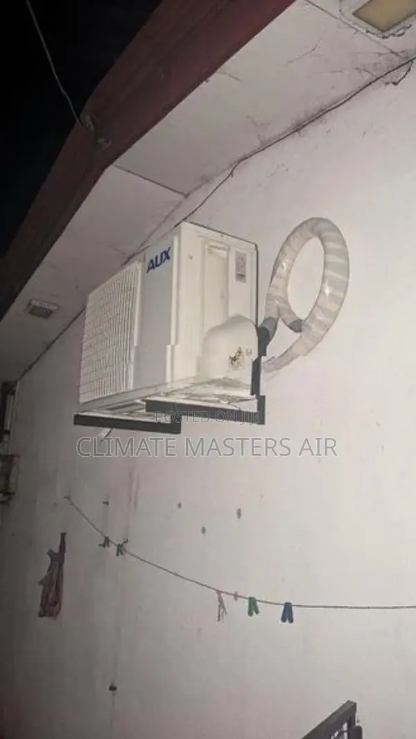 AUX Inverter 12000BTU Air Conditioner