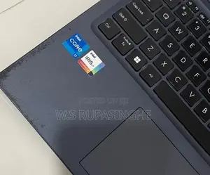 Asus Vivobook i7 12th gen