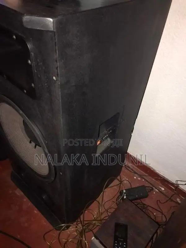 Baffle With Mixer