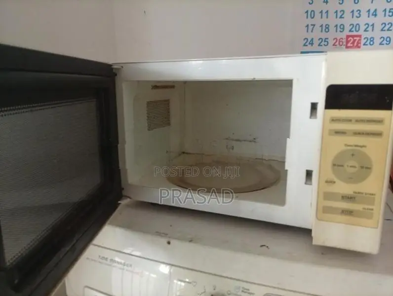 LG Microwave Oven