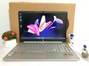 HP AMD Ryzen 7 5700U 8GB RAM 512GB NVME Professional Laptop