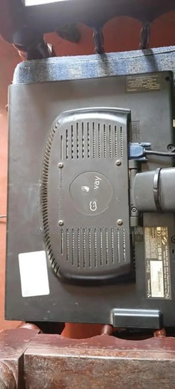 Gateway 19" Monitor - Parts Only
