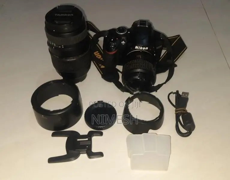 Nikon D3200 With Accessories