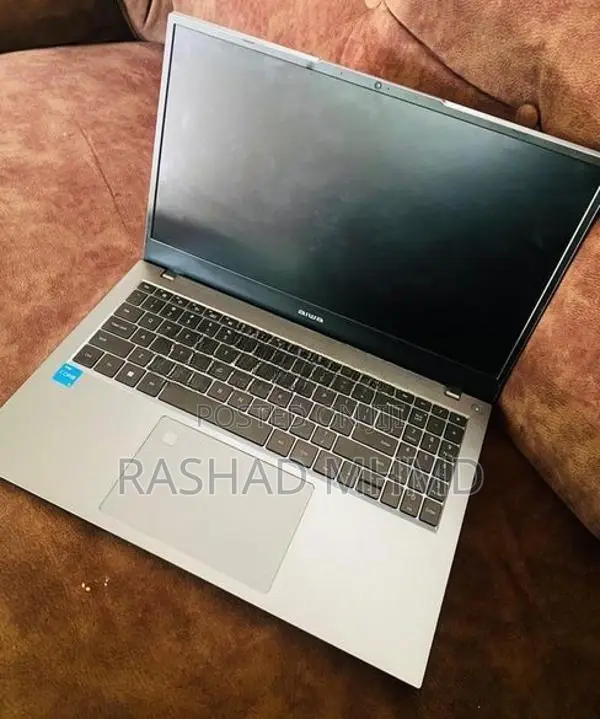Alwa Windows 11 Pro Laptop