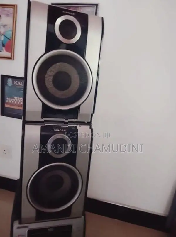 Singer Speaker Baffle - 3 Pieces ( As It Is )