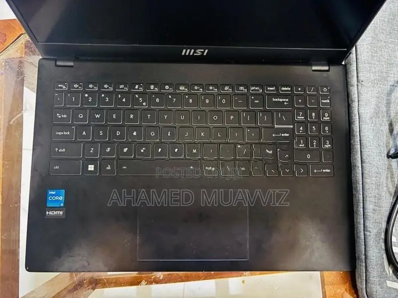 Laptop