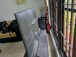 Hisense LED Smart TV