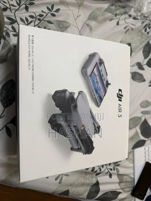 DJI Air 3 Fly More Combo