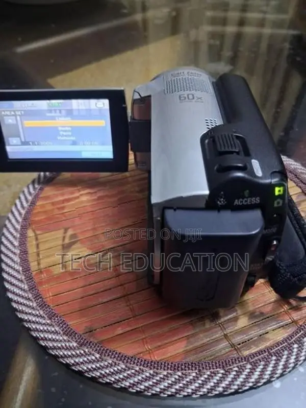 Handy Cam
