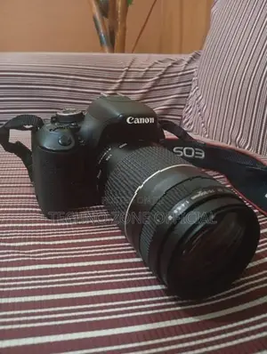 Canon EOS 600D DSLR