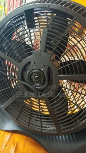 Black With Decker 16 Inch Box Fan