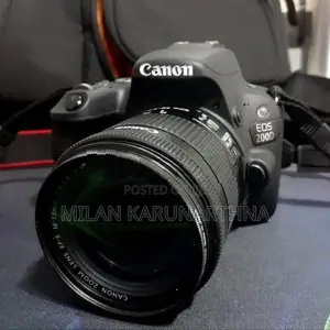 Canon EOS 200D Full Kit