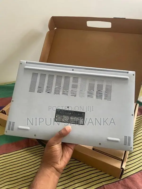 Asus Vivobook 15