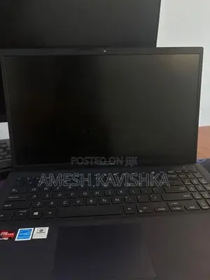 Asus ExpertBook L1500CDA – Ryzen 3 Laptop