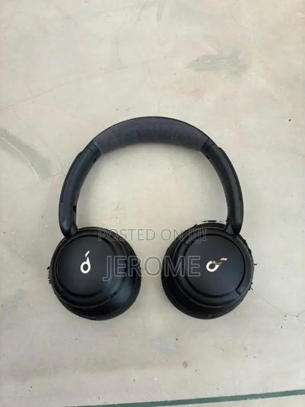 Soundcore q30 Overear Headphones