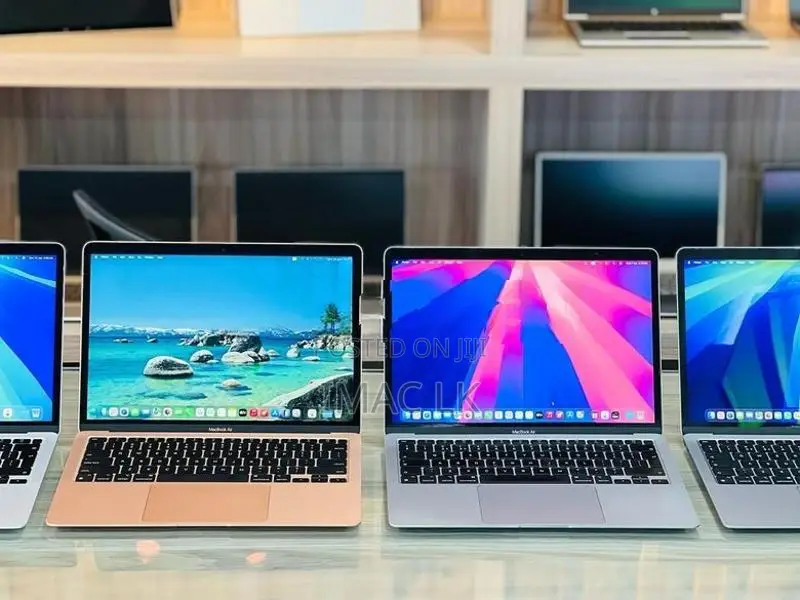 Apple MacBook Air M1 Chip 8GB RAM 256GB SSD