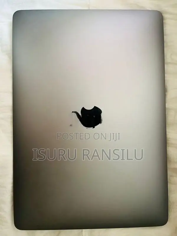 Apple MacBook Air M1