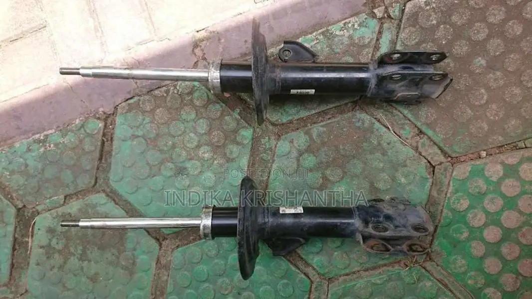 ToyotaCorollaAxio161165FrontShockAbsorber for Car