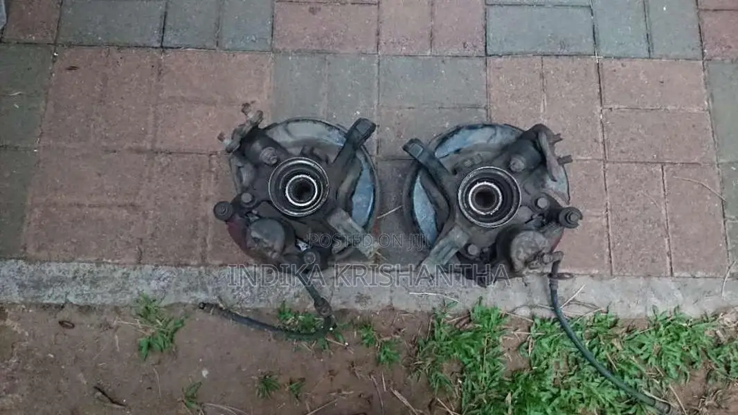 ToyotaCorollaAE110FrontWheelHub for Car