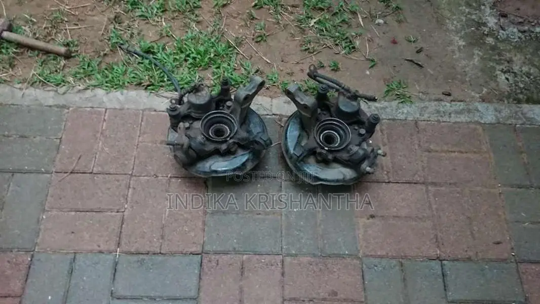 ToyotaCorollaAE110FrontWheelHub for Car
