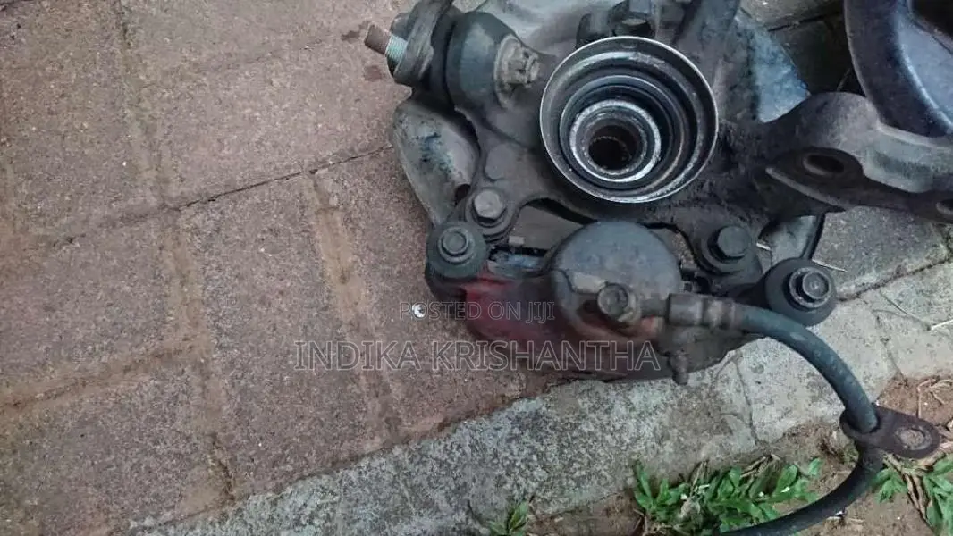 ToyotaCorollaAE110FrontWheelHub for Car